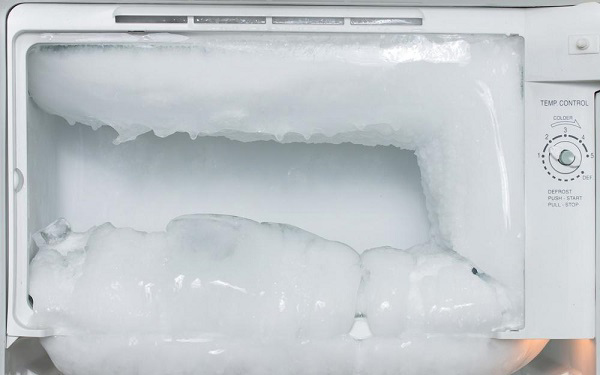 Cách sửa lỗi tủ lạnh Sharp bị đóng tuyết