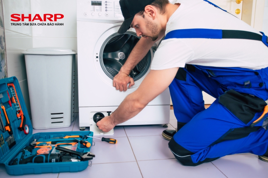 Quy trình sửa chữa máy giặt Sharp tại trung tâm